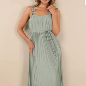 Lulu's Hera Sage Green Pleated Maxi Dress L